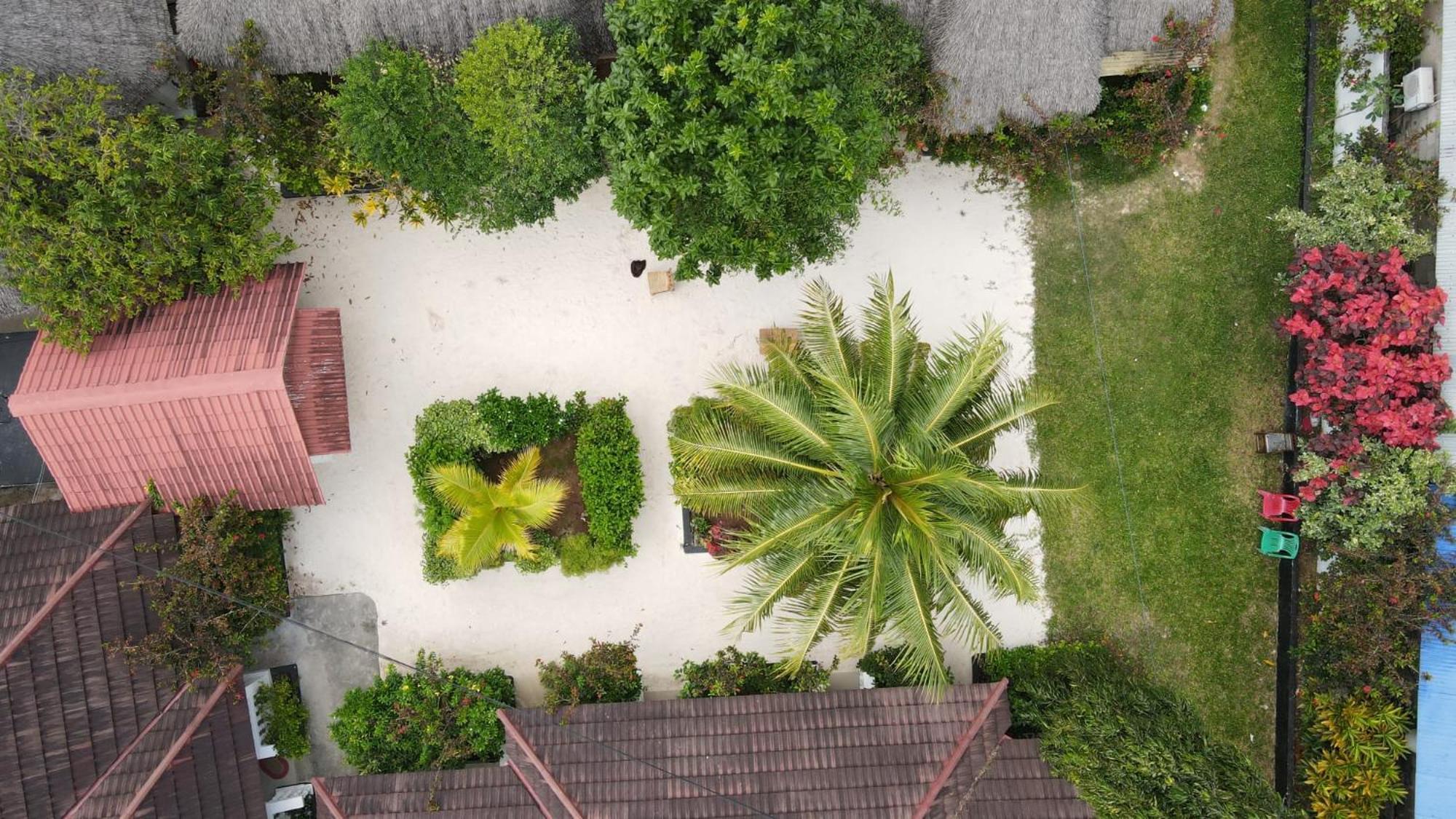 Ellavita Nungwi * Zanzibar